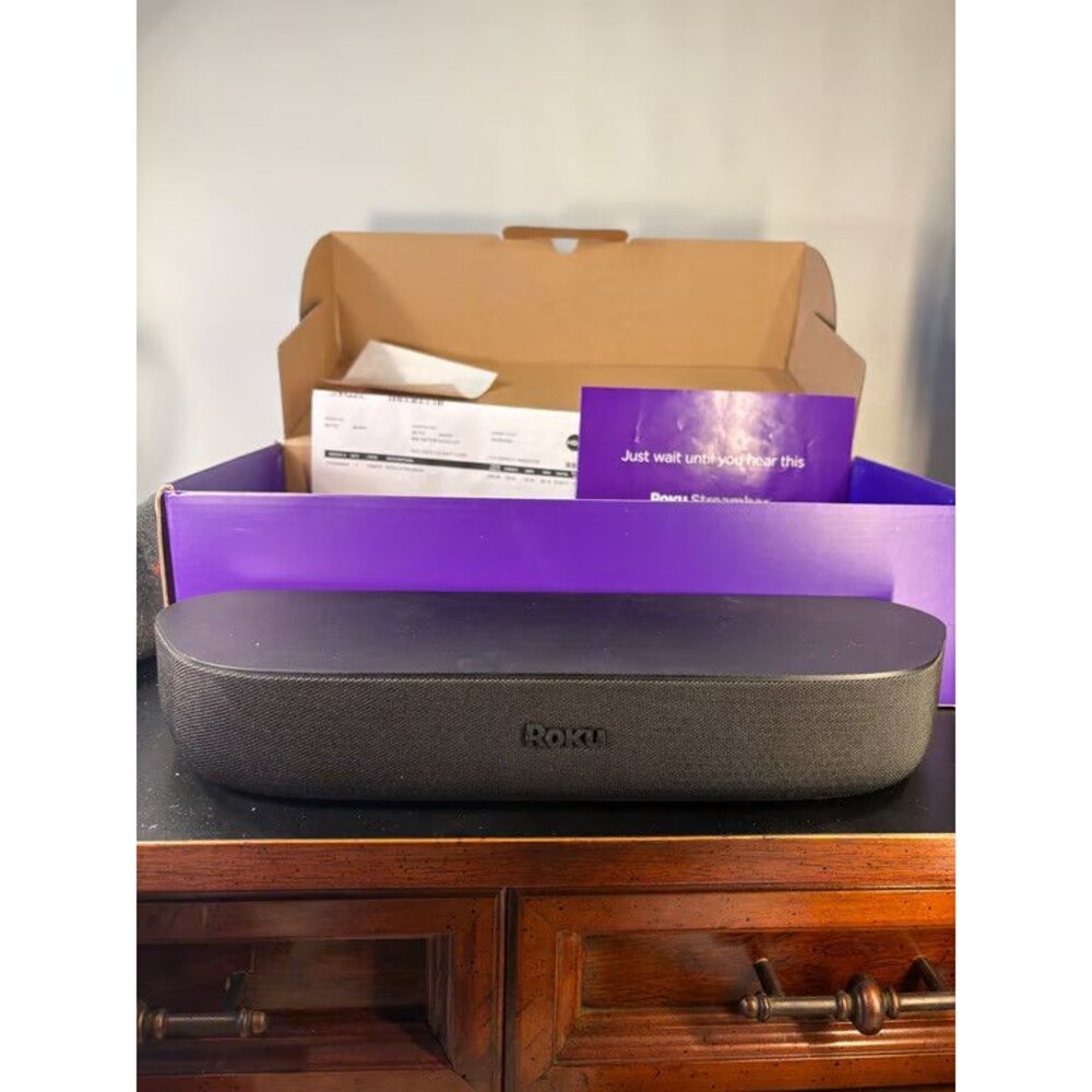 Roku Streambar 4K Streaming Media Player Soundbar Bluetooth HDMI with Retail Box